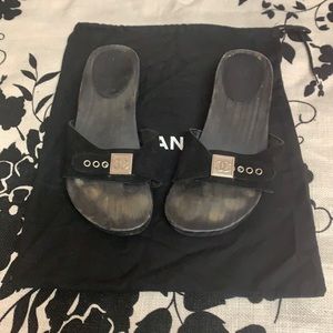 ❤️CHANEL CLOGS❤️